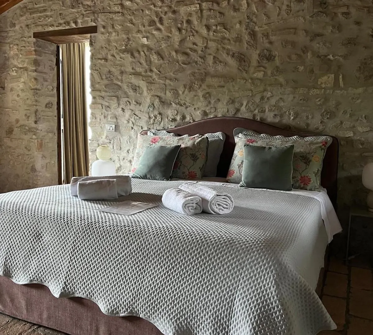 ベッド・アンド・ブレックファスト Le Mansarine Charme B&B Castellaro